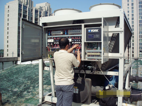 北京中央空调螺杆风冷机组的维修、调试