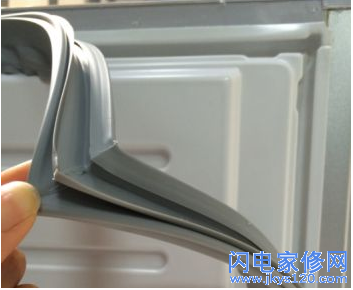 北京容声冰箱维修：容声冰箱常见故障及排除方法