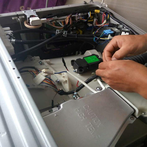 南京tcl冰箱維修客服電話-冰箱壓縮機漏氟是什么表現？冰箱壓縮機缺氟的現象