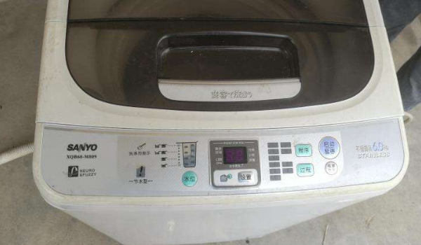 三洋全自动洗衣机可以洗,但脱水启动不了?
