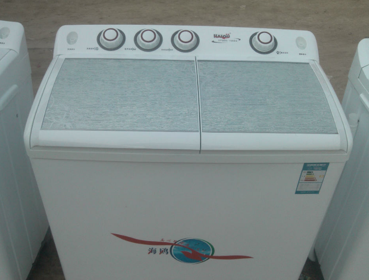 洗衣机突然不排水是怎么回事？洗衣机为什么突然不排水了？