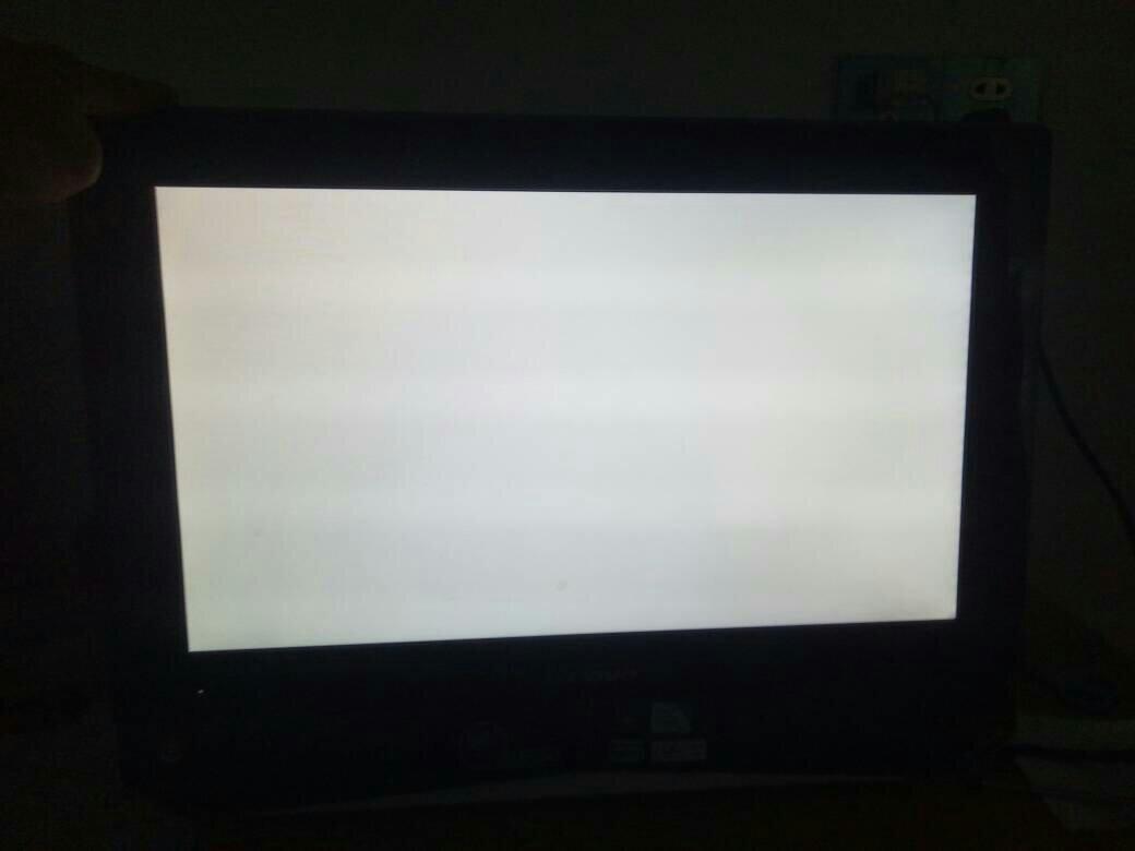 电视打开后白屏怎么办？电脑开机白屏怎么解决