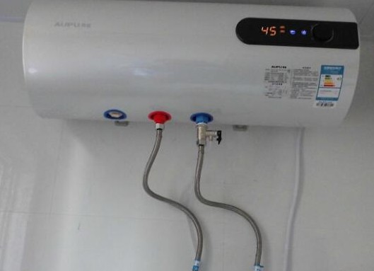 熱泵熱水器小講-家電維修網訊-海爾立式熱水器